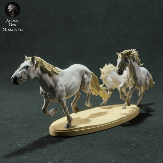 Camargue Horses Run – Tierhöhlen-Miniaturen