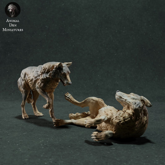 Iberian Wolves Play - Animal Den Miniatures