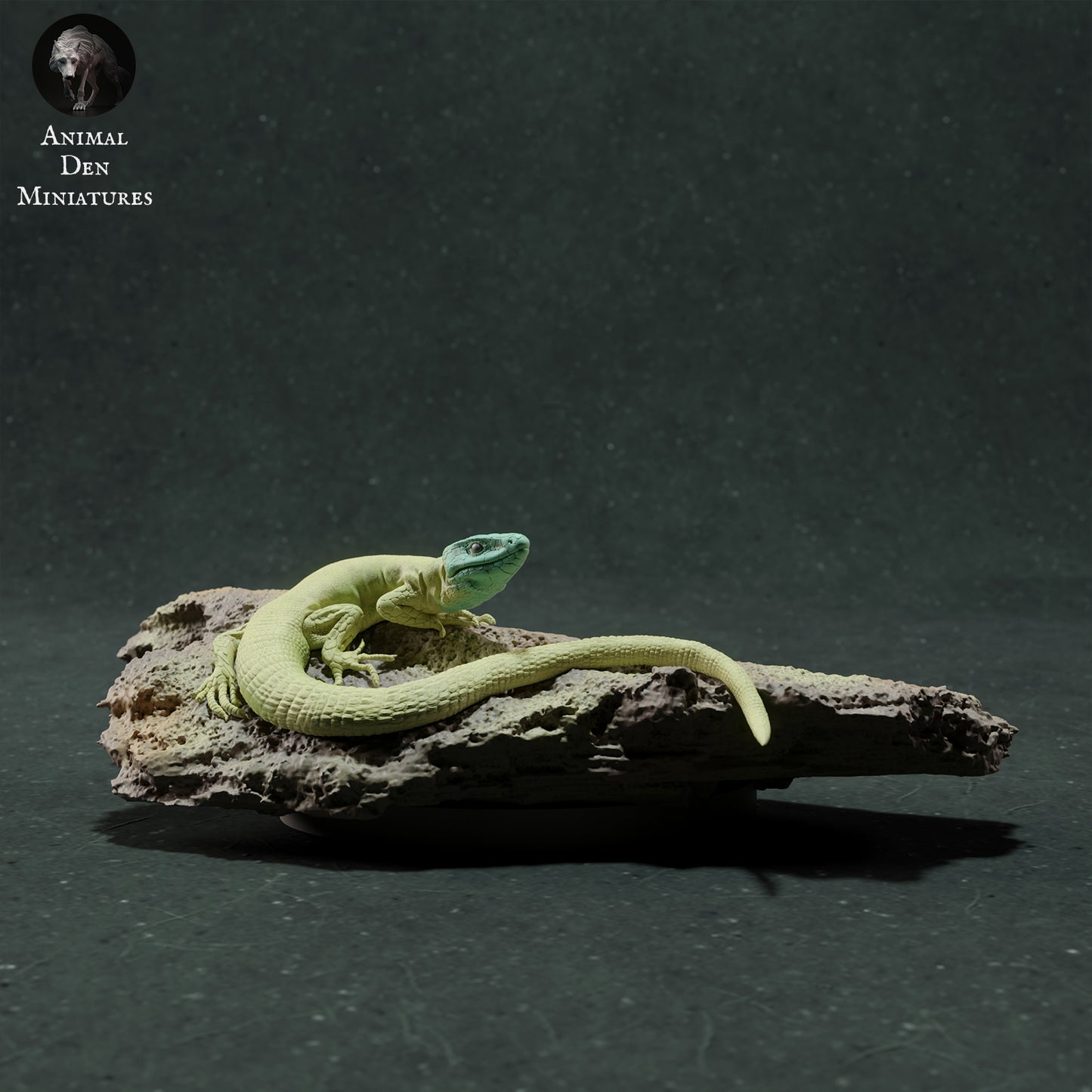 European Green Lizard - Animal Den Miniatures