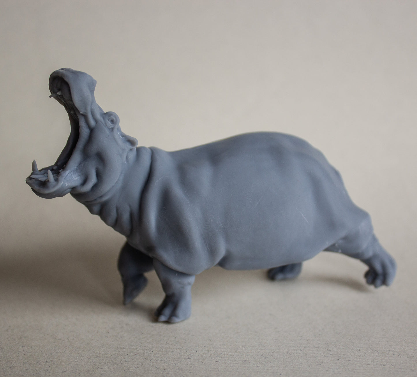 Angry Hippo - Animal Den Miniatures