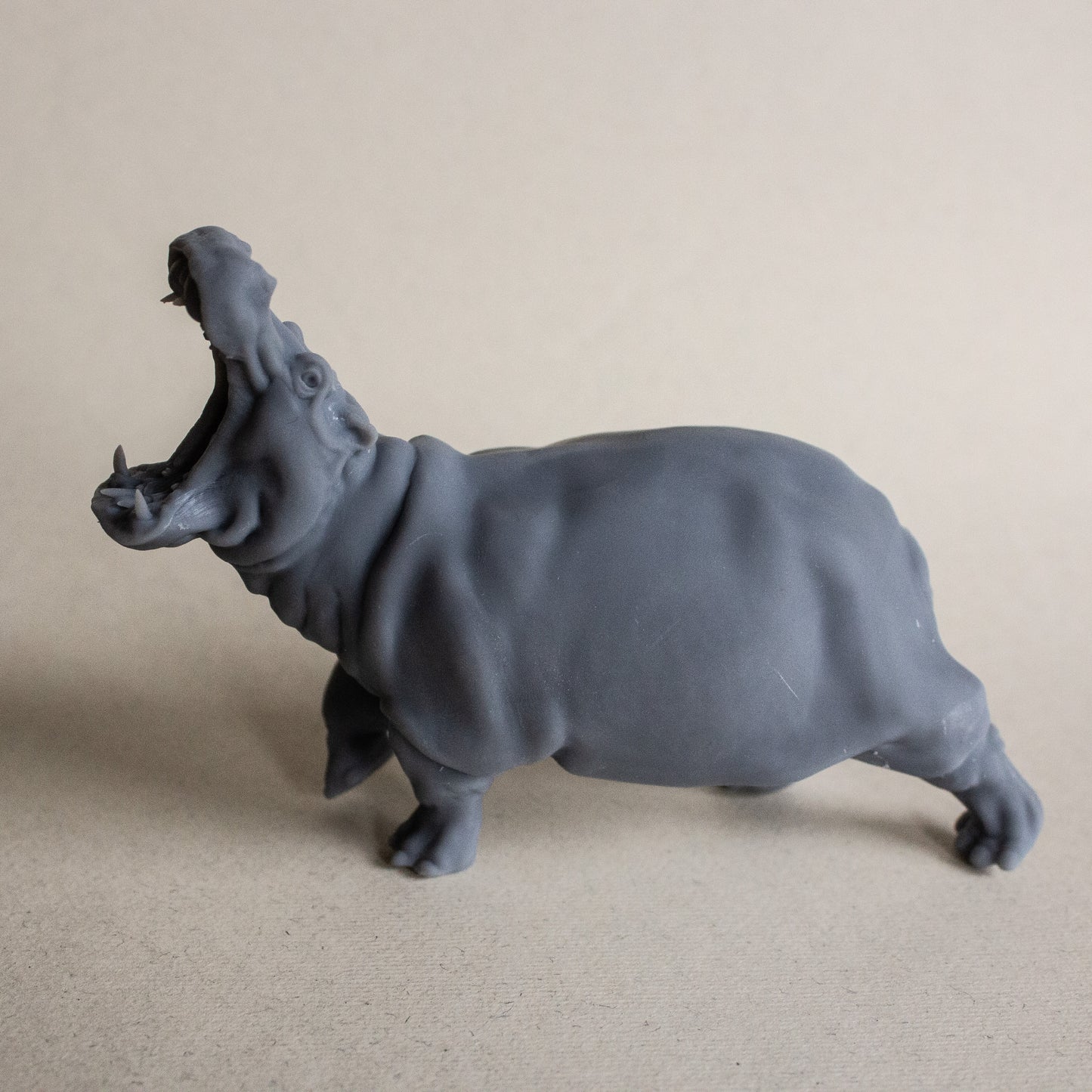 Angry Hippo - Animal Den Miniatures