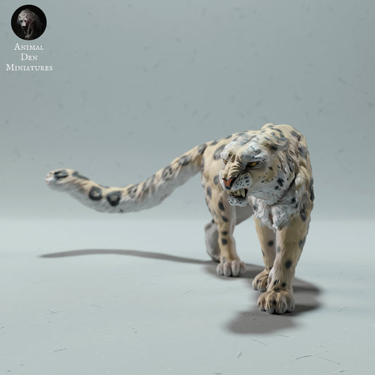 Snow Leopard Angry - Animal Den Miniatures