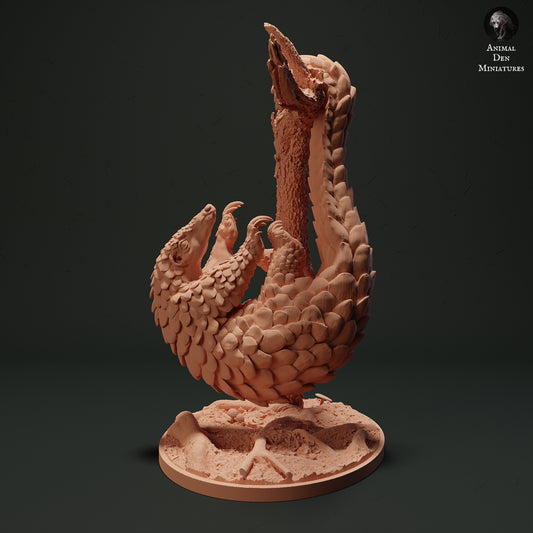 Sunda Pangolin Hanging - Animal Den Miniatures