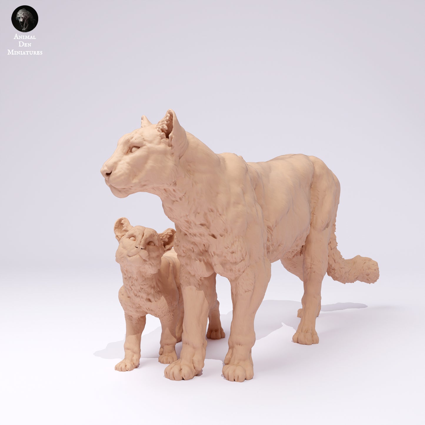 Mountain Lion and Cub - Animal Den Miniatures