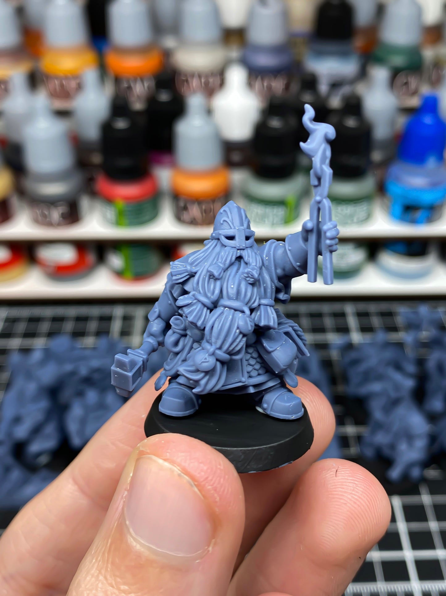 Dwarf Runemasters - Highlands Miniatures