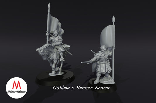 Outlaws Banner Bearer - Medbury Miniatures