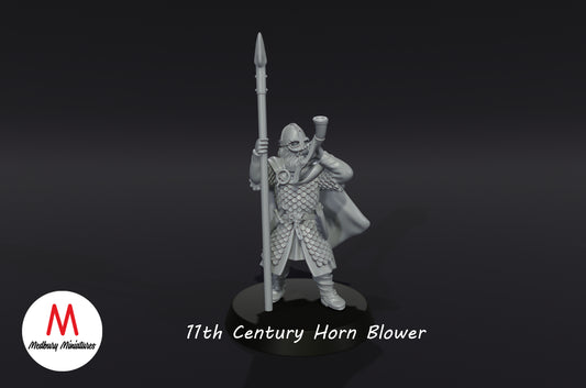 11th Century Horn Blower - Medbury Miniatures