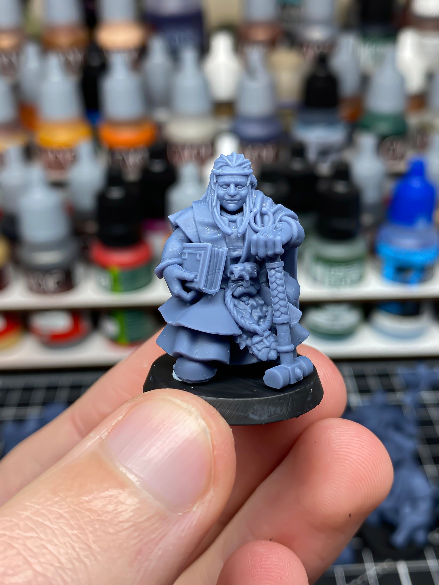 Dwarf Runepriests - Highlands Miniatures