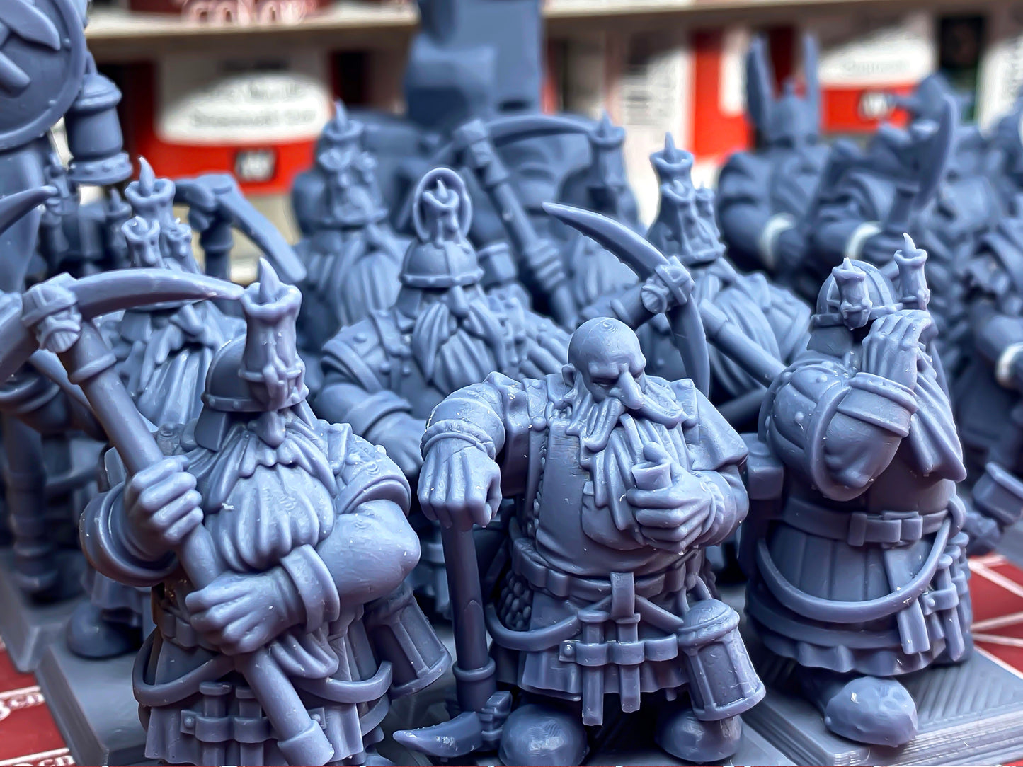 Dwarfs Miners Unit - Highlands Miniatures