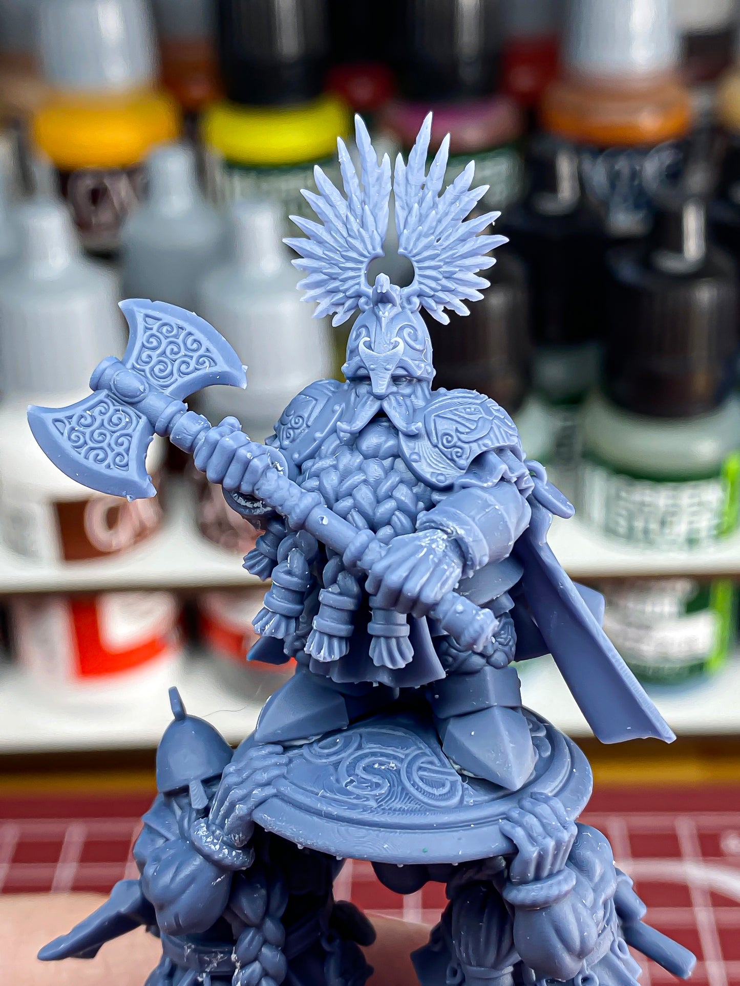 King Ulric of Thrym-Heim (Dwarf King on Shield) - Highlands Miniatures