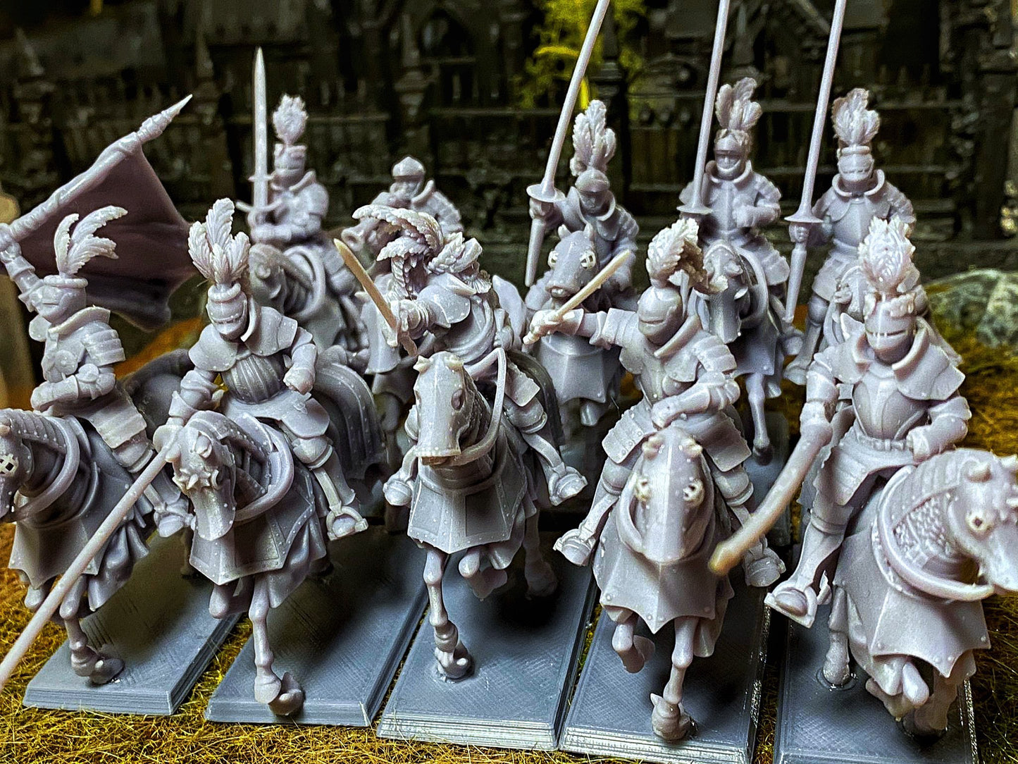 Sunland Knights on Horse - Highlands Miniatures