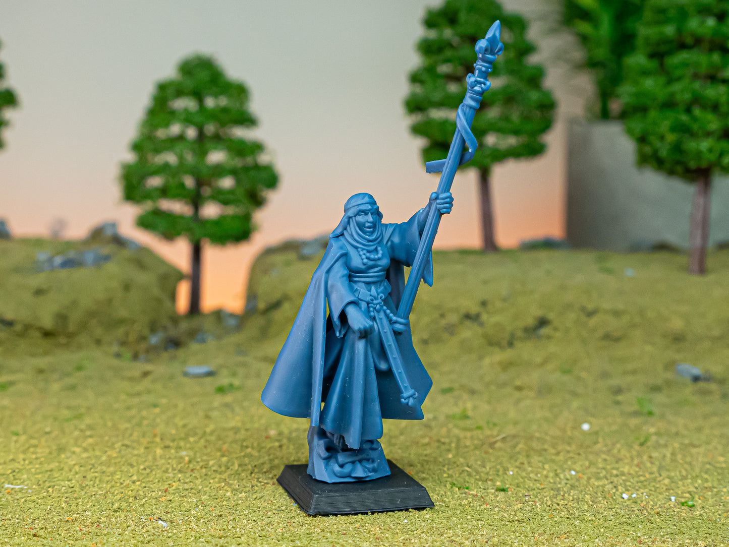 Damsel of Gallia on Foot - Highlands Miniatures